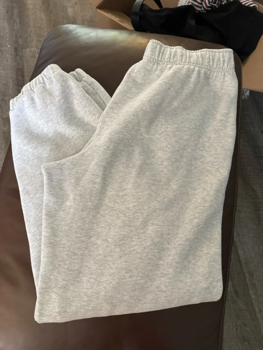 lululemon Scuba Mid-Rise Oversized Jogger Light Gray Track Pants